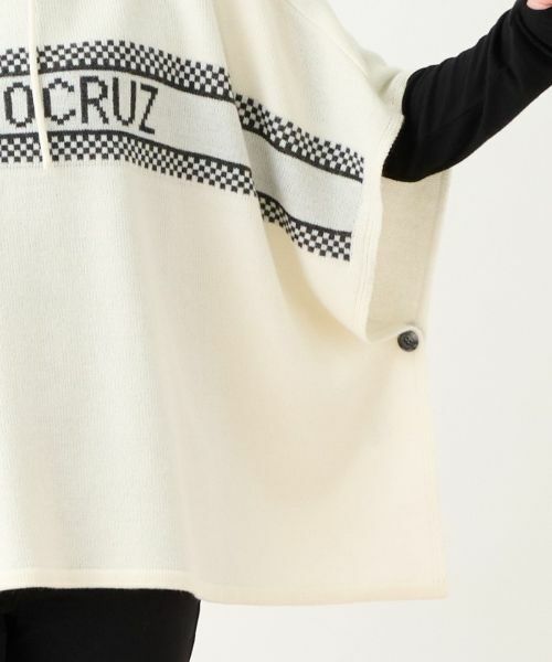 CARA O CRUZ / キャラ・オ・クルス その他アウター | 【秋旅】フーデットニットポンチョ | 詳細24