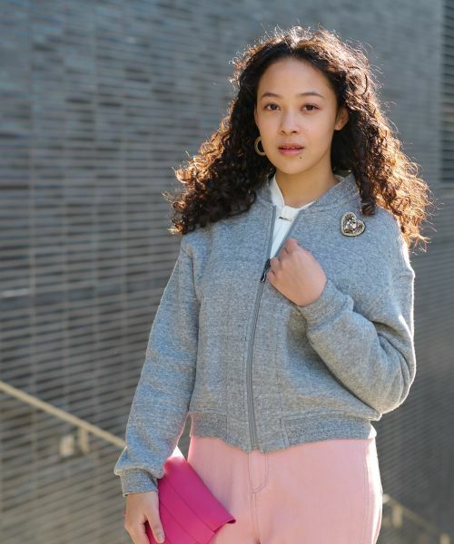CARA O CRUZ / キャラ・オ・クルス その他アウター | ブローチ付 裏起毛ジップアップブルゾン | 詳細2