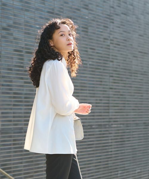 CARA O CRUZ / キャラ・オ・クルス シャツ・ブラウス | 洗える タックブラウス | 詳細4