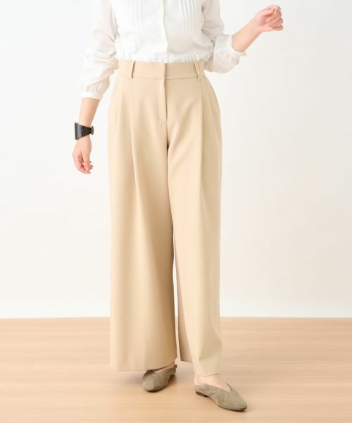 CARA O CRUZ / キャラ・オ・クルス その他パンツ | タックワイドパンツ(ベージュ)