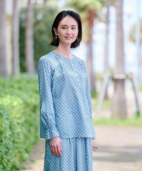 CARA O CRUZ / キャラ・オ・クルス シャツ・ブラウス | 洗える 幾何学柄ブラウス【TROUILLET 】【セットアップ】 | 詳細1