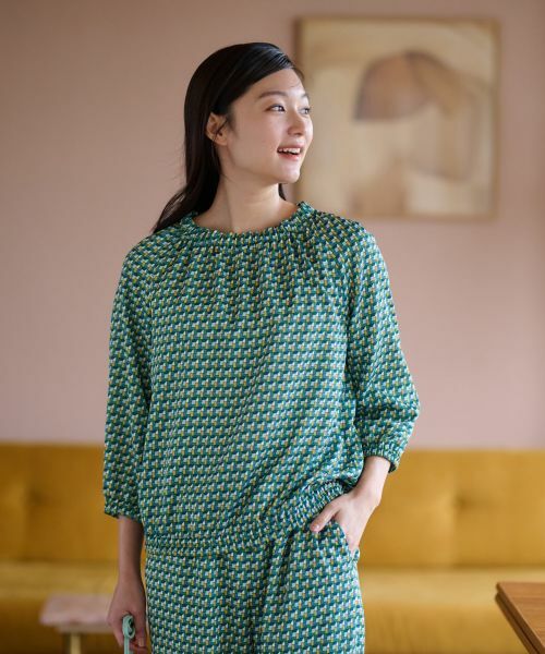 CARA O CRUZ / キャラ・オ・クルス シャツ・ブラウス | 洗える ジオメトリックプリントの裾ブラウジングブラウス【セットアップ】 | 詳細2