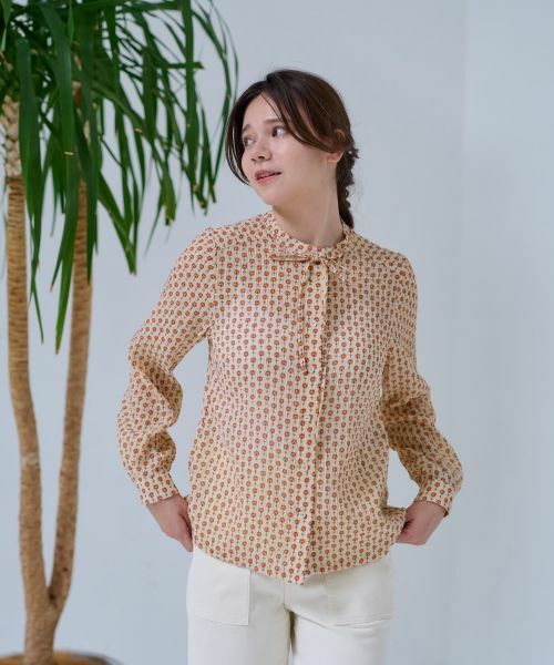 CARA O CRUZ / キャラ・オ・クルス シャツ・ブラウス | 洗える タイ付きフラワーブラウス【DIVISIONE TESSILE】 | 詳細1