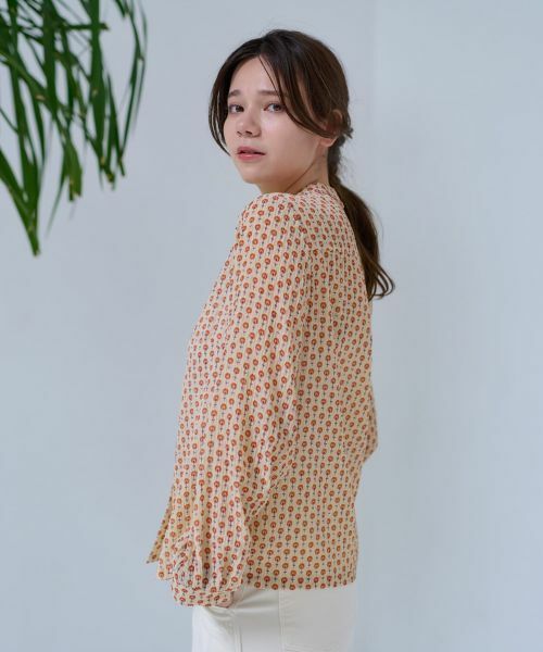 CARA O CRUZ / キャラ・オ・クルス シャツ・ブラウス | 洗える タイ付きフラワーブラウス【DIVISIONE TESSILE】 | 詳細3