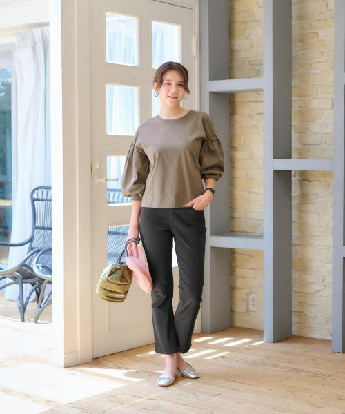 CARA O CRUZ / キャラ・オ・クルス デニムパンツ | 洗えるウエストリブブラックフレアパンツ | 詳細24