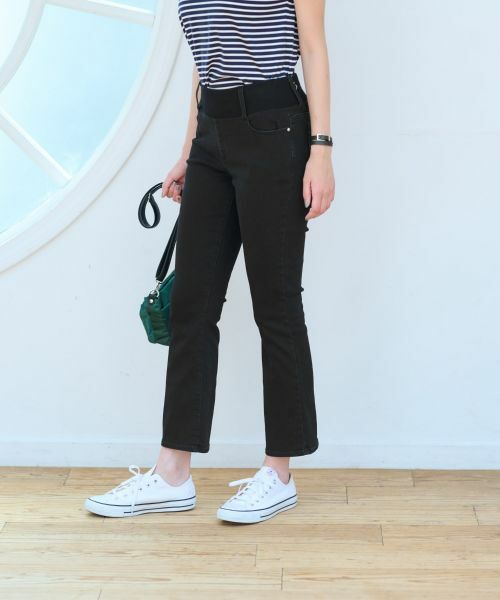 CARA O CRUZ / キャラ・オ・クルス デニムパンツ | 洗えるウエストリブブラックフレアパンツ | 詳細5