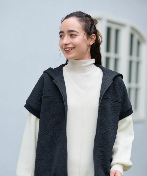 CARA O CRUZ / キャラ・オ・クルス テーラードジャケット | 洗える ジャカードフーデットベスト【産地ナブル】 | 詳細1