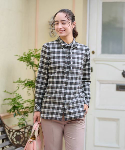 CARA O CRUZ / キャラ・オ・クルス シャツ・ブラウス | 洗える タイ付グレンチェックシャツ【CoC by CARA O CRUZ】 | 詳細1