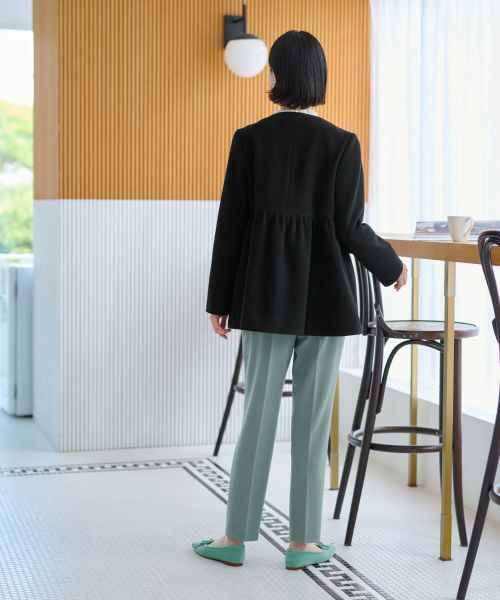 CARA O CRUZ / キャラ・オ・クルス テーラードジャケット | パール調ボタンの切替ギャザージャケット | 詳細13