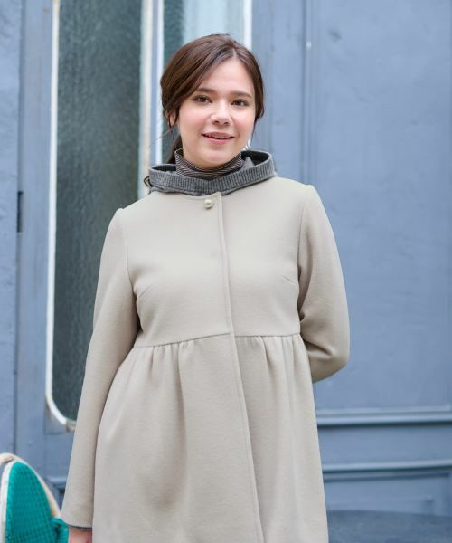 CARA O CRUZ / キャラ・オ・クルス テーラードジャケット | パール調ボタンの切替ギャザージャケット | 詳細17