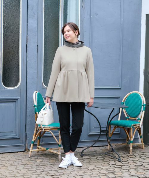 CARA O CRUZ / キャラ・オ・クルス テーラードジャケット | パール調ボタンの切替ギャザージャケット | 詳細19