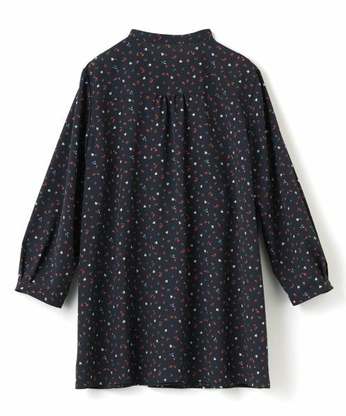 CARA O CRUZ / キャラ・オ・クルス シャツ・ブラウス | 洗える小花柄プルオーバーブラウス【CoC by CARA O CRUZ】 | 詳細17