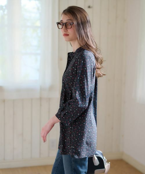 CARA O CRUZ / キャラ・オ・クルス シャツ・ブラウス | 洗える小花柄プルオーバーブラウス【CoC by CARA O CRUZ】 | 詳細7