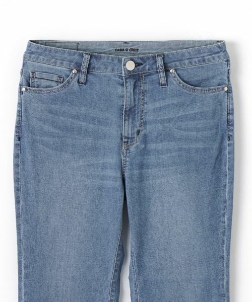 CARA O CRUZ / キャラ・オ・クルス その他パンツ | 洗える 裾断ち切りクロップドデニム | 詳細28