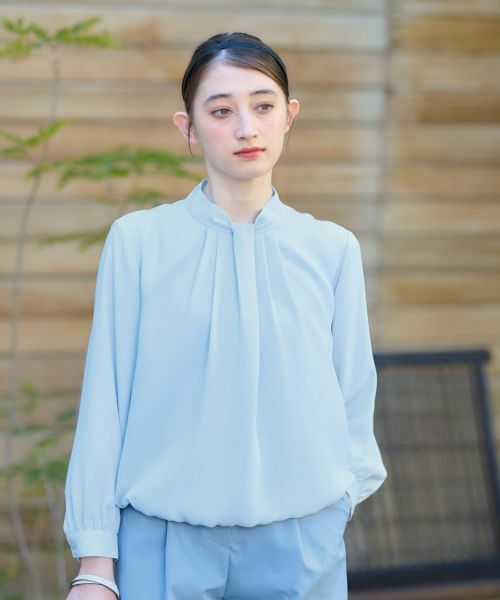CARA O CRUZ / キャラ・オ・クルス シャツ・ブラウス | 洗える ハイネックタックブラウス【セレモニー】(サックスブルー)