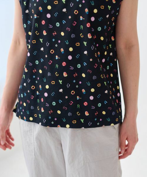 CARA O CRUZ / キャラ・オ・クルス Tシャツ | 洗える ミニモチーフ総柄Tシャツ【イワタニユウスケ】 | 詳細22