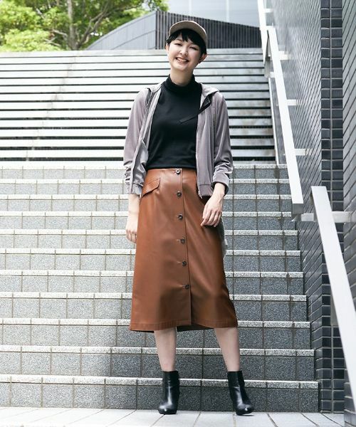 CARA O CRUZ / キャラ・オ・クルス ミニ・ひざ丈スカート | 合成皮革のタイトスカート | 詳細3