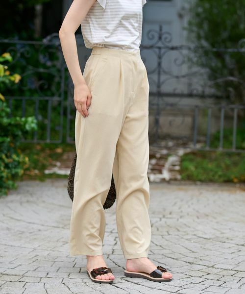 CARA O CRUZ / キャラ・オ・クルス その他パンツ | タックパンツ【CoC by CARA O CRUZ】 | 詳細1