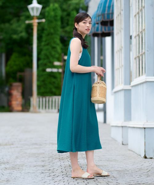CARA O CRUZ / キャラ・オ・クルス ロング・マキシ丈ワンピース | Vネックジャンパースカート【CoC by CARA O CRUZ】 | 詳細13