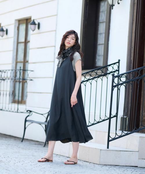 CARA O CRUZ / キャラ・オ・クルス ロング・マキシ丈ワンピース | Vネックジャンパースカート【CoC by CARA O CRUZ】 | 詳細20