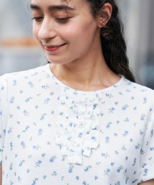 CARA O CRUZ / キャラ・オ・クルス カットソー | 小花柄フリルカットソー | 詳細19