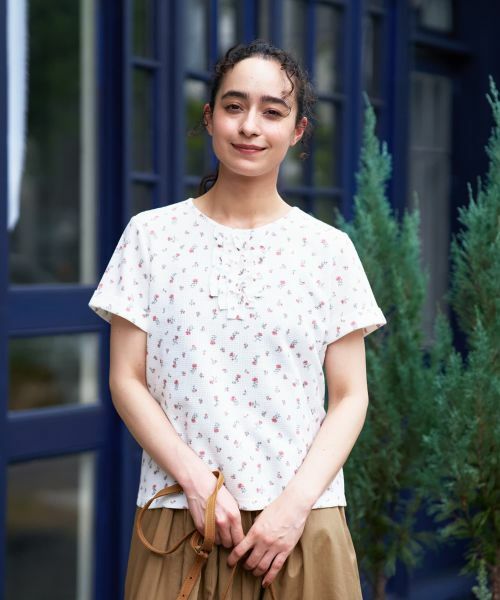 CARA O CRUZ / キャラ・オ・クルス カットソー | 小花柄フリルカットソー | 詳細2