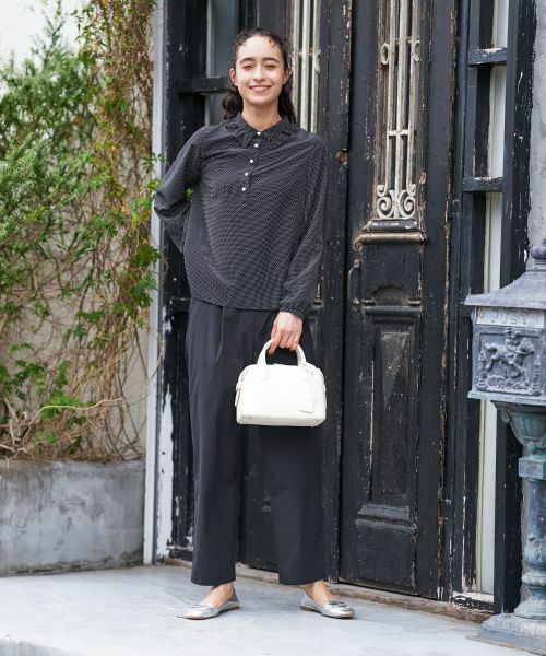 CARA O CRUZ / キャラ・オ・クルス その他パンツ | タックパンツ【CoC by CARA O CRUZ】 | 詳細7