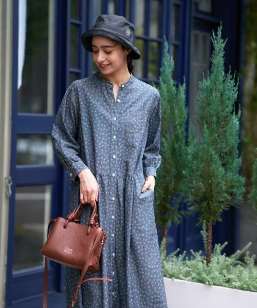 CARA O CRUZ / キャラ・オ・クルス ドレス | 小花柄インディゴデニムのワンピース | 詳細2