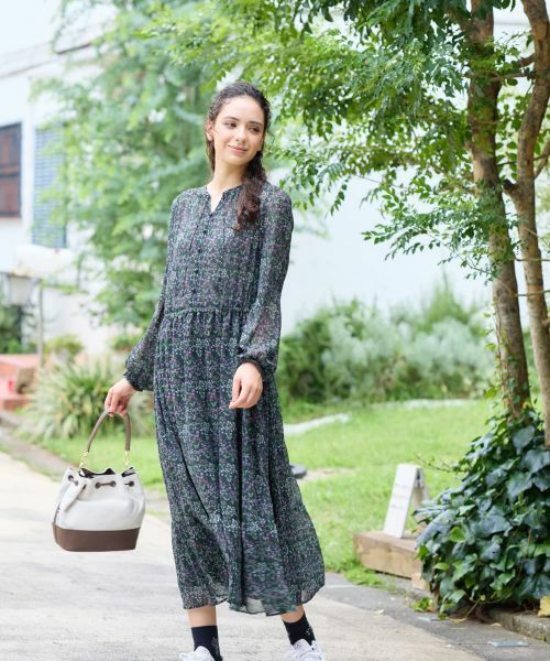 CARA O CRUZ / キャラ・オ・クルス ドレス | Vネック小花柄フレアワンピース 【WILLIAM MORRIS】【35th】 | 詳細1