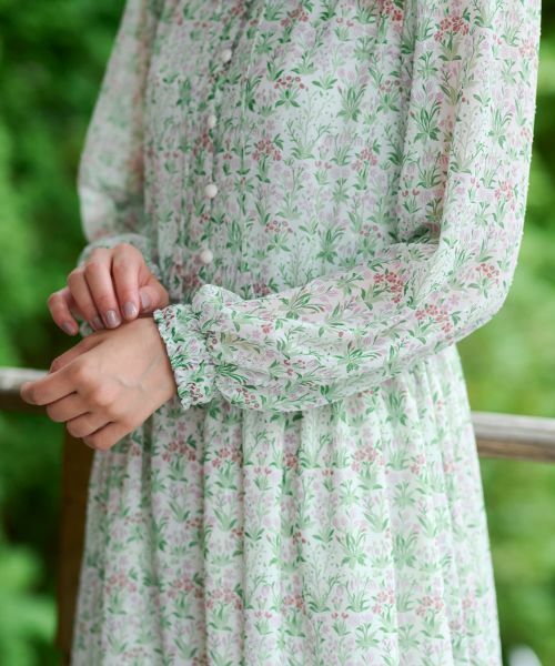 CARA O CRUZ / キャラ・オ・クルス ドレス | Vネック小花柄フレアワンピース 【WILLIAM MORRIS】【35th】 | 詳細23
