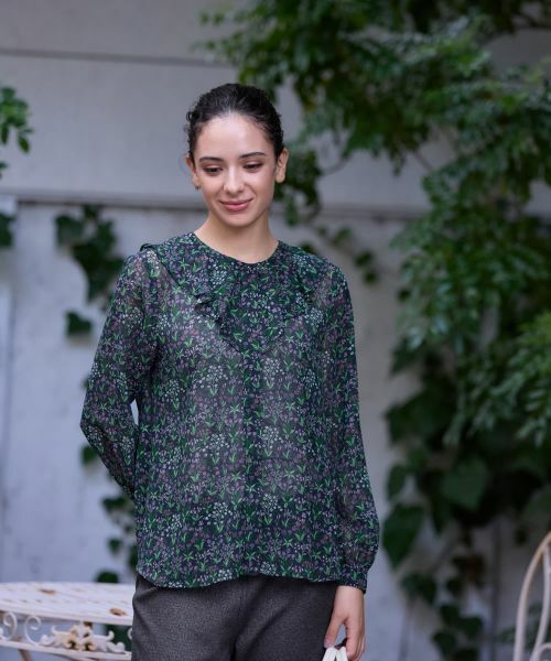 CARA O CRUZ / キャラ・オ・クルス シャツ・ブラウス | 小花柄フリルネックブラウス 【WILLIAM MORRIS】【35th】 | 詳細1