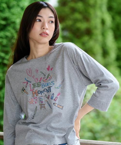 CARA O CRUZ/キャラ・オ・クルス アートプリントTシャツ グレー 11(L) CARA O CRUZ/キャラ・オ・クルス アートプリントTシャツ グレー 11(L)
