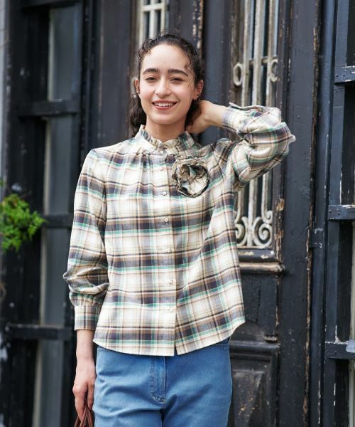 CARA O CRUZ / キャラ・オ・クルス シャツ・ブラウス | コサージュ付チェックシャツ【SOMELOS】【35th】 | 詳細1