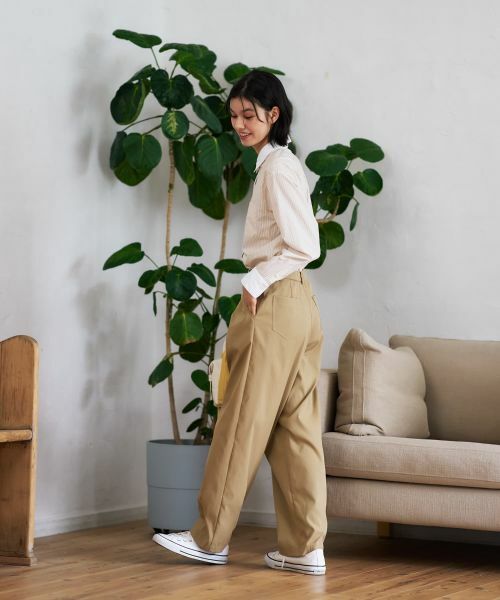 CARA O CRUZ / キャラ・オ・クルス その他パンツ | タックパンツ | 詳細14