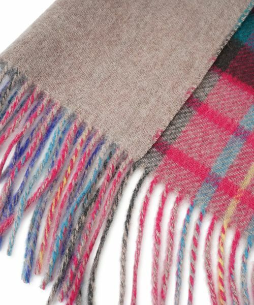 CARA O CRUZ / キャラ・オ・クルス マフラー・ショール・スヌード・ストール | カラフルチェックのカシミヤマフラー【ピンクリボン】 | 詳細8