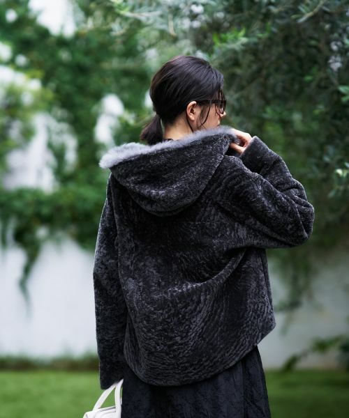 CARA O CRUZ / キャラ・オ・クルス テーラードジャケット | シープファーフーデッドジャケット【LISA CONTE】 | 詳細7