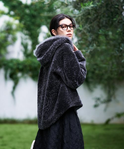 CARA O CRUZ / キャラ・オ・クルス テーラードジャケット | シープファーフーデッドジャケット【LISA CONTE】 | 詳細8