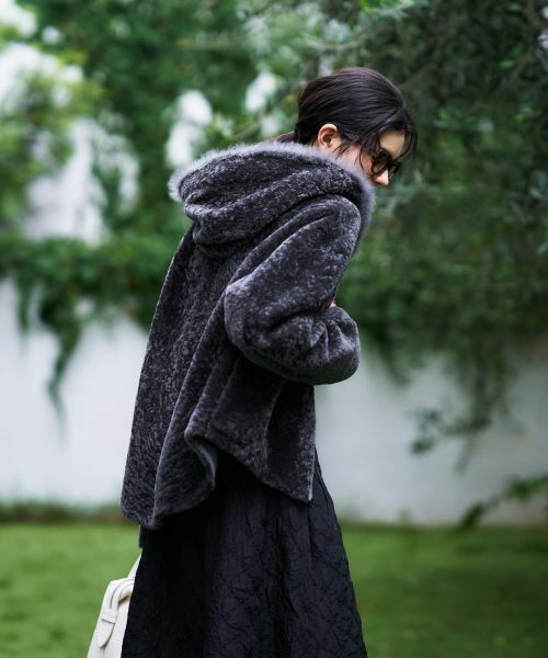 CARA O CRUZ / キャラ・オ・クルス テーラードジャケット | シープファーフーデッドジャケット【LISA CONTE】 | 詳細9