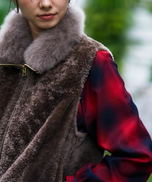 CARA O CRUZ / キャラ・オ・クルス テーラードジャケット | シープファーベスト【LISA CONTE】 | 詳細22