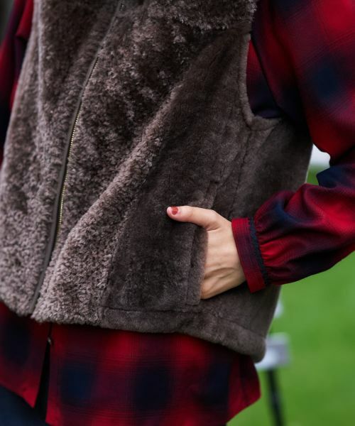 CARA O CRUZ / キャラ・オ・クルス テーラードジャケット | シープファーベスト【LISA CONTE】 | 詳細23