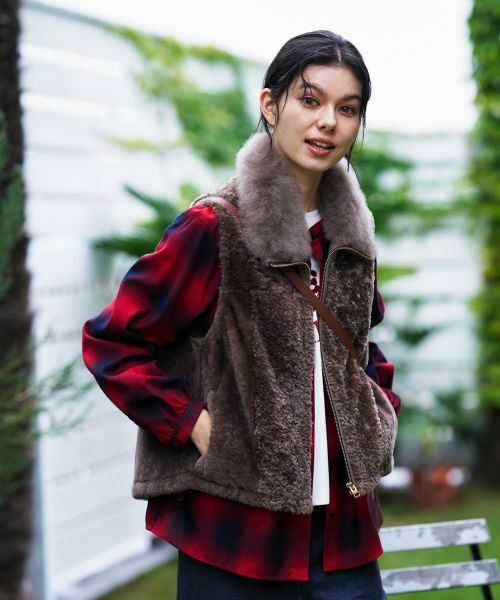 CARA O CRUZ / キャラ・オ・クルス テーラードジャケット | シープファーベスト【LISA CONTE】 | 詳細3