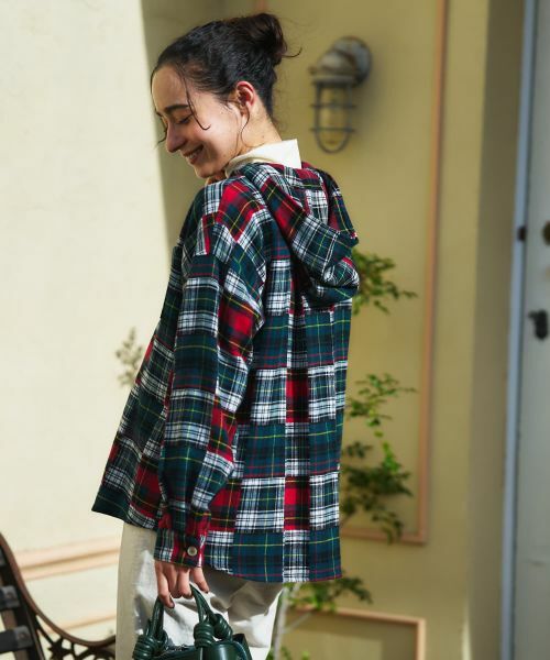 CARA O CRUZ / キャラ・オ・クルス シャツ・ブラウス | チェック柄フーデッド羽織ブラウス【CoC by CARA O CRUZ】 | 詳細4