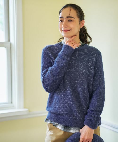 CARA O CRUZ / キャラ・オ・クルス ニット・セーター | スノーフレーク柄シャギーニット | 詳細1