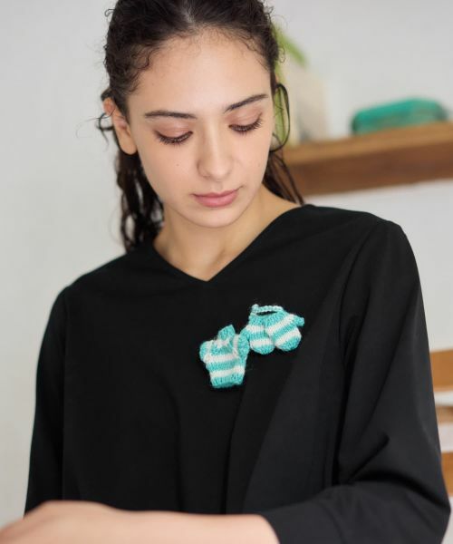 CARA O CRUZ / キャラ・オ・クルス ブローチ・コサージュ | ニット＆ミトンモチーフブローチ | 詳細2