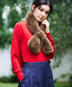 CARA O CRUZ / キャラ・オ・クルス マフラー・ショール・スヌード・ストール | ビジュー付き フェイクファーストール