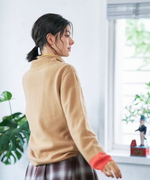CARA O CRUZ / キャラ・オ・クルス ニット・セーター | 襟ドロストの配色袖ニット | 詳細10