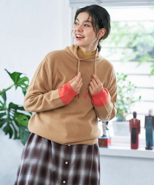 CARA O CRUZ / キャラ・オ・クルス ニット・セーター | 襟ドロストの配色袖ニット | 詳細4