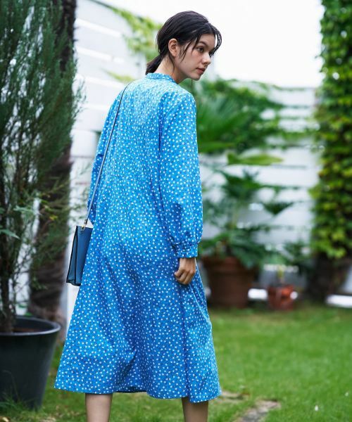 CARA O CRUZ / キャラ・オ・クルス ドレス | あらえる 花柄スタンドカラーワンピース【CoC by CARA O CRUZ】 | 詳細15
