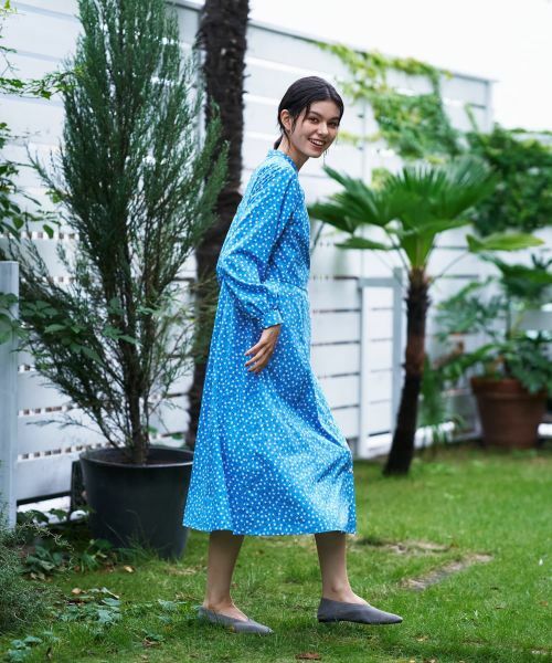 CARA O CRUZ / キャラ・オ・クルス ドレス | あらえる 花柄スタンドカラーワンピース【CoC by CARA O CRUZ】 | 詳細23