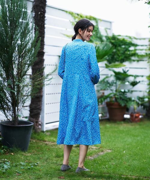 CARA O CRUZ / キャラ・オ・クルス ドレス | あらえる 花柄スタンドカラーワンピース【CoC by CARA O CRUZ】 | 詳細24